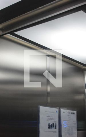 Apartamento à venda com 37m², 1 quarto e sem vagaElevador