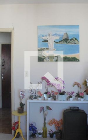 Apartamento à venda com 37m², 1 quarto e sem vagaSala