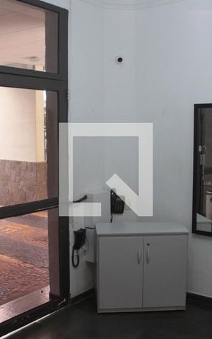 Apartamento à venda com 37m², 1 quarto e sem vagaÁrea comum
