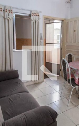 Apartamento para alugar com 35m², 1 quarto e 1 vagaSala