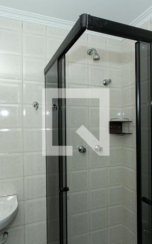 Apartamento à venda com 168m², 4 quartos e 2 vagas Apartamento à venda com 168m², 4 quartos e 2 vagasBanheiro Social