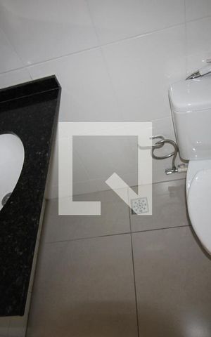 Apartamento para alugar com 45m², 2 quartos e sem vagaBanheiro