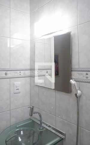 Casa à venda com 150m², 4 quartos e 4 vagas Casa à venda com 150m², 4 quartos e 4 vagasBanheiro Quarto 3