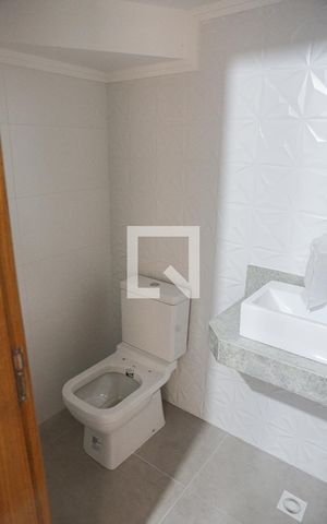 Casa à venda com 156m², 3 quartos e 2 vagas Casa à venda com 156m², 3 quartos e 2 vagasLavabo