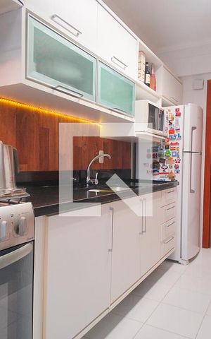 Apartamento para alugar com 205m², 2 quartos e 2 vagasCozinha