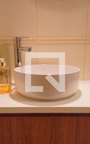 Apartamento para alugar com 205m², 2 quartos e 2 vagasBanheiro 1