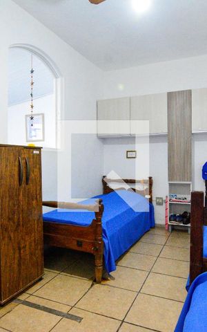 Casa à venda com 150m², 7 quartos e 1 vaga Casa à venda com 150m², 7 quartos e 1 vagaQuarto 2