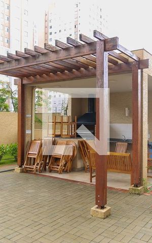 Apartamento para alugar com 24m², 1 quarto e sem vaga Apartamento para alugar com 24m², 1 quarto e sem vagaÁrea comum - Churrasqueira