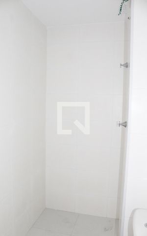 Apartamento para alugar com 33m², 1 quarto e sem vagaBanheiro da Suíte