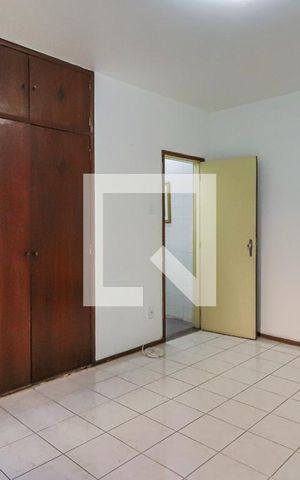 Casa à venda com 493m², 6 quartos e 3 vagasQuarto 5