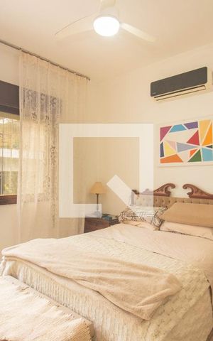 Casa à venda com 150m², 2 quartos e 4 vagas Casa à venda com 150m², 2 quartos e 4 vagasQuarto 2