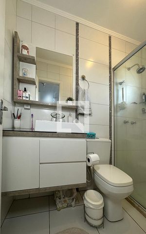 Casa à venda com 92m², 2 quartos e 2 vagasBanheiro da Suíte  