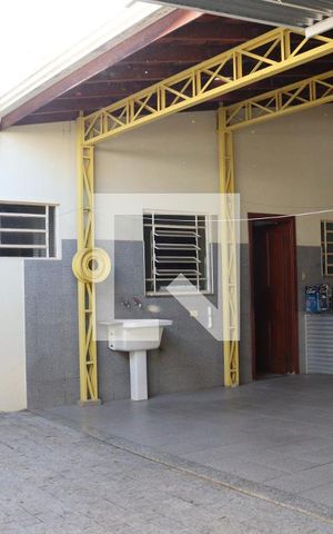 Casa à venda com 260m², 4 quartos e 6 vagasÁrea comum - Churrasqueira
