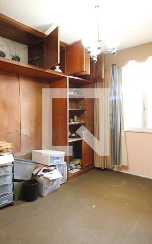 Casa à venda com 477m², 5 quartos e 3 vagasQuarto 4 - Escritório