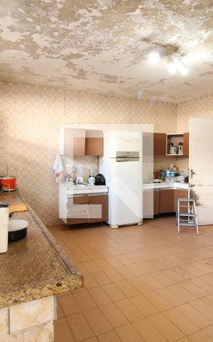 Casa à venda com 477m², 5 quartos e 3 vagasCozinha
