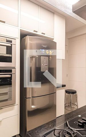 Apartamento para alugar com 152m², 3 quartos e 3 vagas Apartamento para alugar com 152m², 3 quartos e 3 vagasCozinha