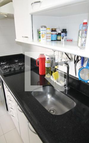Apartamento à venda com 70m², 2 quartos e 2 vagasCozinha