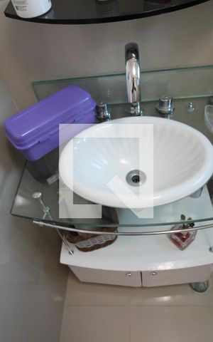 Apartamento à venda com 70m², 2 quartos e 2 vagasBanheiro