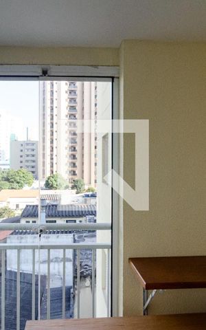 Apartamento para alugar com 72m², 2 quartos e 2 vagas Apartamento para alugar com 72m², 2 quartos e 2 vagasVaranda