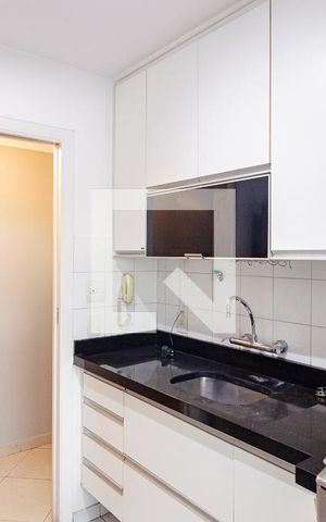 Apartamento para alugar com 72m², 2 quartos e 2 vagas Apartamento para alugar com 72m², 2 quartos e 2 vagasCozinha