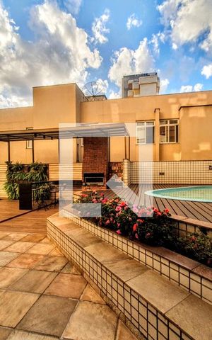 Apartamento à venda com 164m², 4 quartos e 3 vagas Apartamento à venda com 164m², 4 quartos e 3 vagasÁrea comum - Piscina
