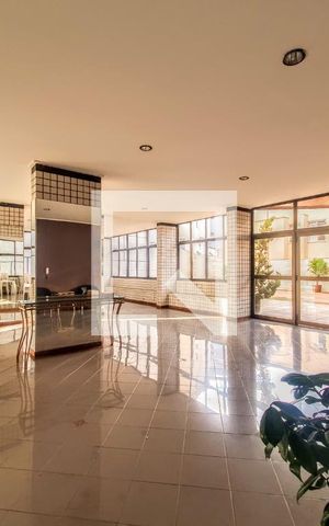 Apartamento à venda com 164m², 4 quartos e 3 vagas Apartamento à venda com 164m², 4 quartos e 3 vagasHall