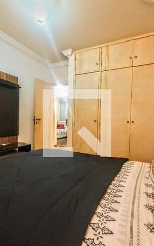 Apartamento à venda com 164m², 4 quartos e 3 vagas Apartamento à venda com 164m², 4 quartos e 3 vagasQuarto 1