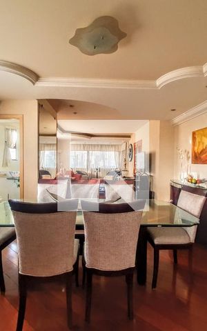 Apartamento à venda com 164m², 4 quartos e 3 vagas Apartamento à venda com 164m², 4 quartos e 3 vagasSala