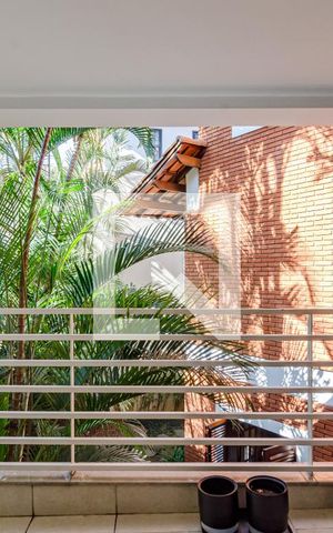 Casa à venda com 350m², 4 quartos e 5 vagasGaragem