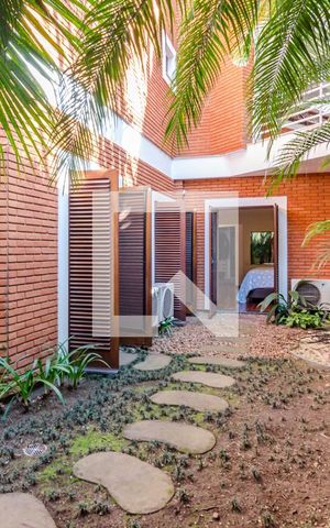 Casa à venda com 350m², 4 quartos e 5 vagasVaranda