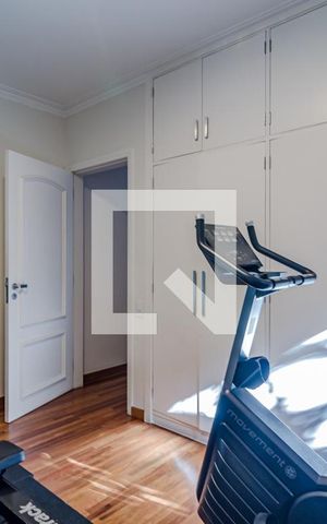Casa à venda com 350m², 4 quartos e 5 vagasQuarto 3
