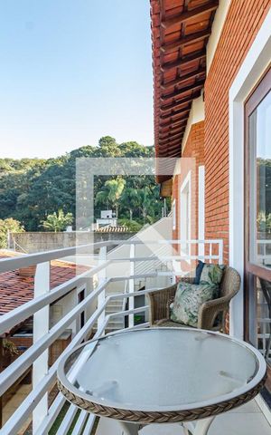 Casa à venda com 350m², 4 quartos e 5 vagasVaranda