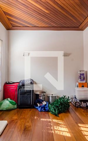 Casa à venda com 350m², 4 quartos e 5 vagasMezanino