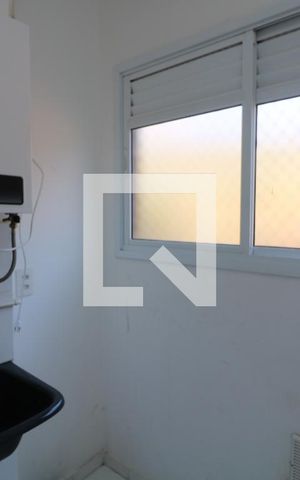 Apartamento para alugar com 45m², 2 quartos e 1 vagaÁrea de Serviço