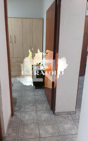 Casa à venda com 65m², 2 quartos e 2 vagas