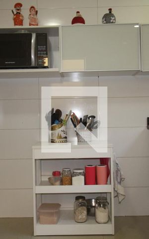 Casa à venda com 227m², 4 quartos e 4 vagasCozinha