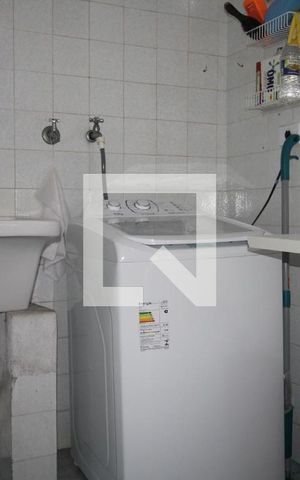 Casa à venda com 227m², 4 quartos e 4 vagasÁrea de Serviço