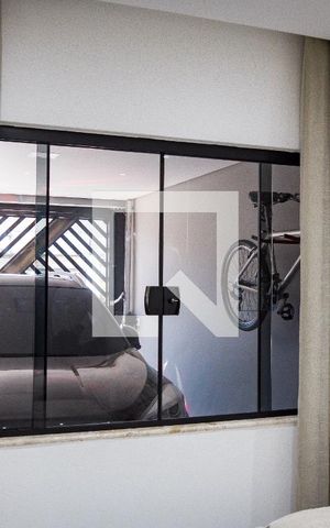 Casa à venda com 165m², 3 quartos e 2 vagasSala