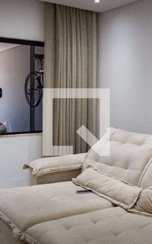 Casa à venda com 165m², 3 quartos e 2 vagasSala