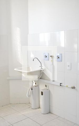 Apartamento à venda com 44m², 2 quartos e 1 vagaCozinha e Área de Serviço