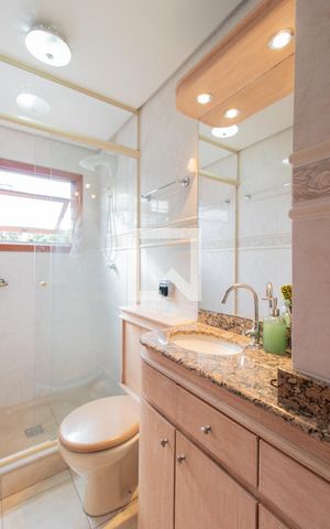 Apartamento à venda com 63m², 2 quartos e 1 vaga Apartamento à venda com 63m², 2 quartos e 1 vagaBanheiro