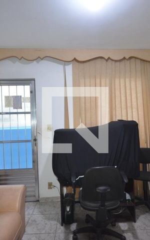 Apartamento à venda com 60m², 2 quartos e 1 vagaSala