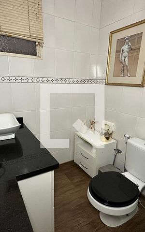 Apartamento à venda com 95m², 2 quartos e 1 vagaBanheiro 1