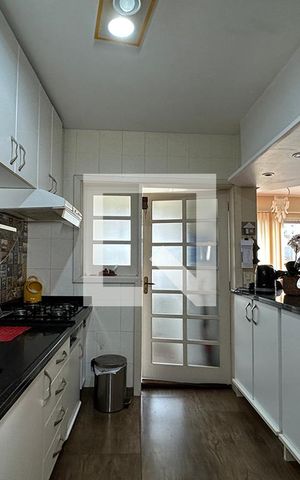 Apartamento à venda com 95m², 2 quartos e 1 vagaCozinha