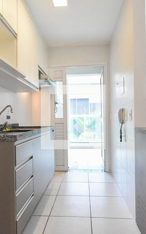 Apartamento à venda com 64m², 2 quartos e 1 vagaCozinha 