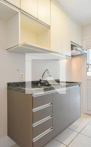 Apartamento à venda com 64m², 2 quartos e 1 vagaCozinha 