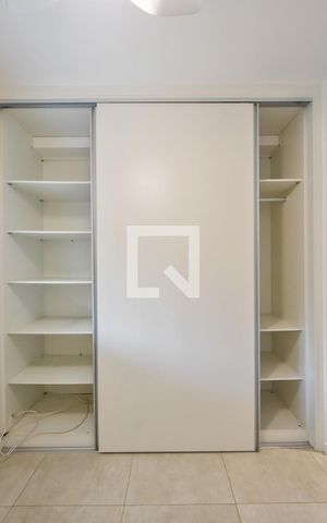 Apartamento à venda com 64m², 2 quartos e 1 vagaQuarto 02