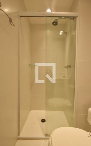 Apartamento à venda com 64m², 2 quartos e 1 vagaBanheiro 02