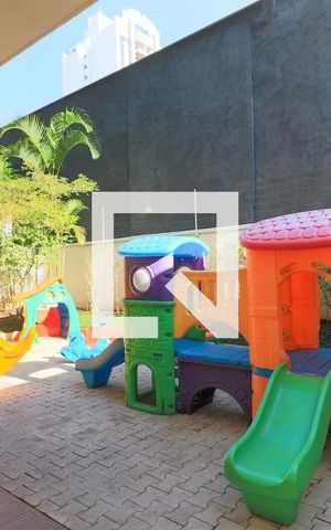 Apartamento à venda com 64m², 2 quartos e 1 vaga Apartamento à venda com 64m², 2 quartos e 1 vagaPlayground