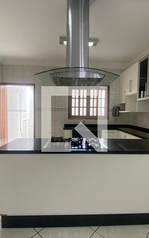 Casa à venda com 180m², 3 quartos e 4 vagasCozinha